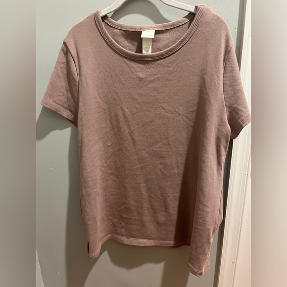 Basic Tee - Picture 2 of 2